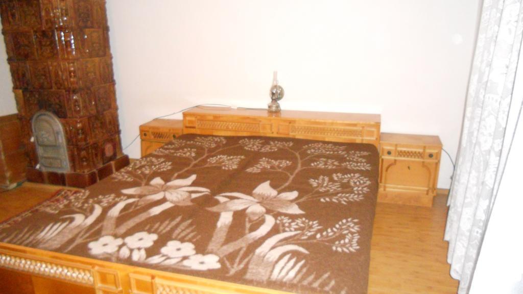 Busta House Otel Bogdan Vodă Oda fotoğraf